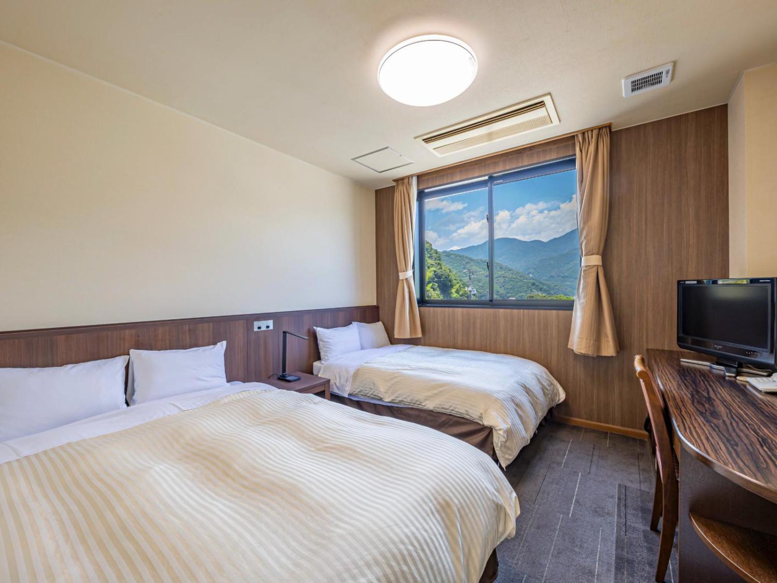 Hotel Nami คุมาโนะ ภายนอก รูปภาพ